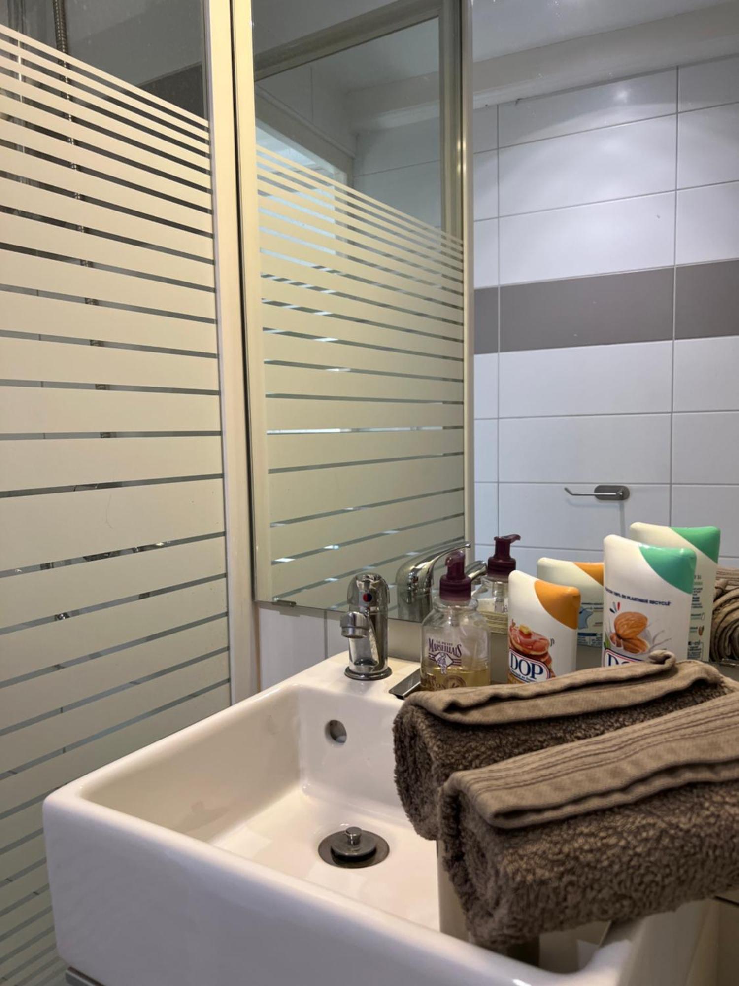 Apartamento Cosy Hyper Centre Avec Kitchenette & Climatisation Carpentras